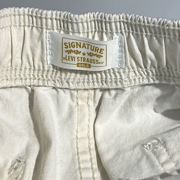 Levi Strauss Cream Colored Shorts with Elastic And Tie Waist Band Size 8 - Picture 4 of 12